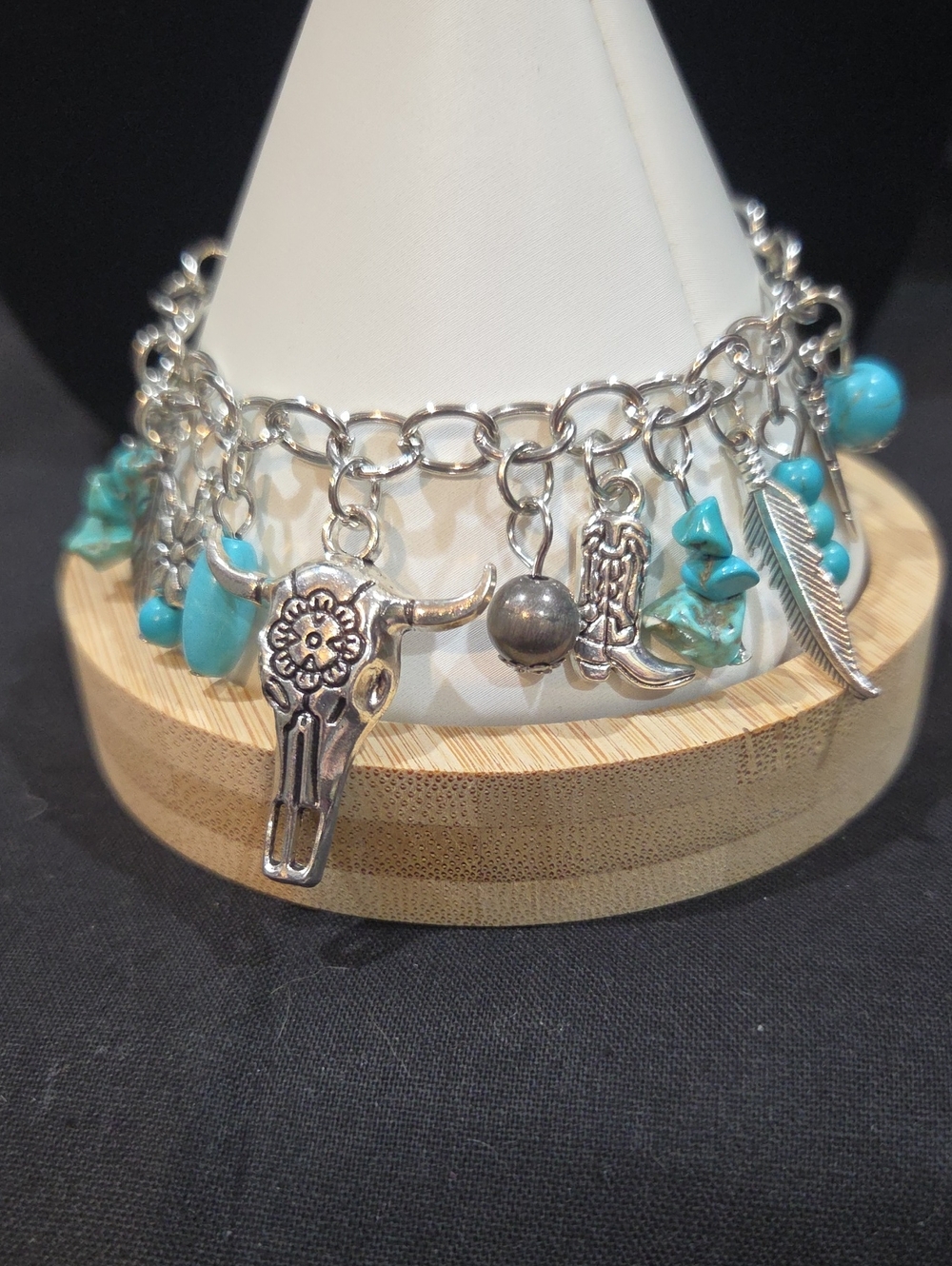 WESTERN THEMED BRACELET